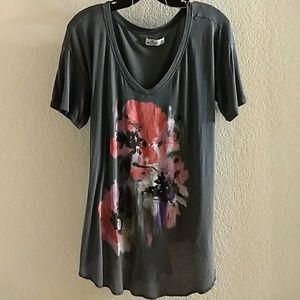 Women's Hollister Top